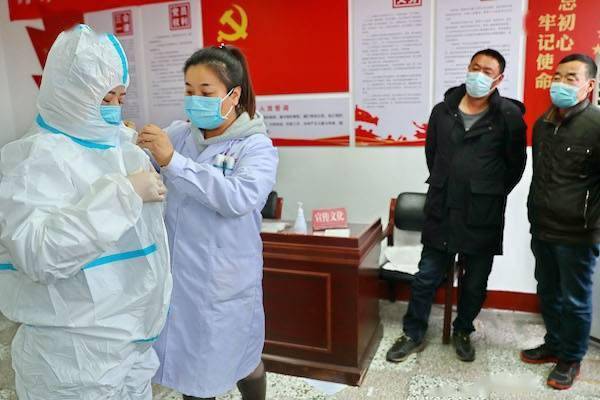 筑牢防控屏障 秦皇島醫(yī)護(hù)人員防護(hù)用品使用規(guī)范與知識(shí)普及